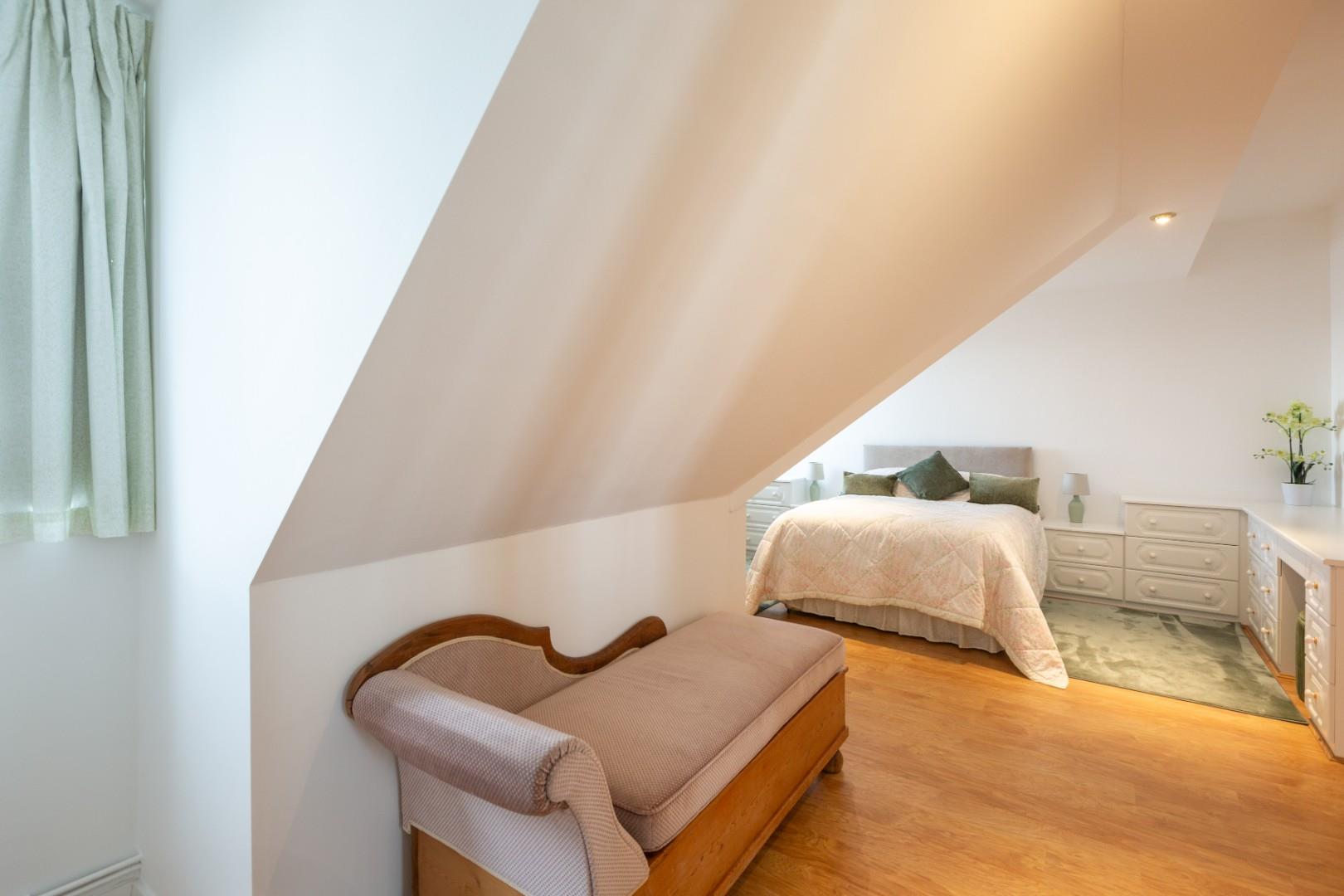 Langland Bay Road, Langland, Swansea, SA3 4QZ